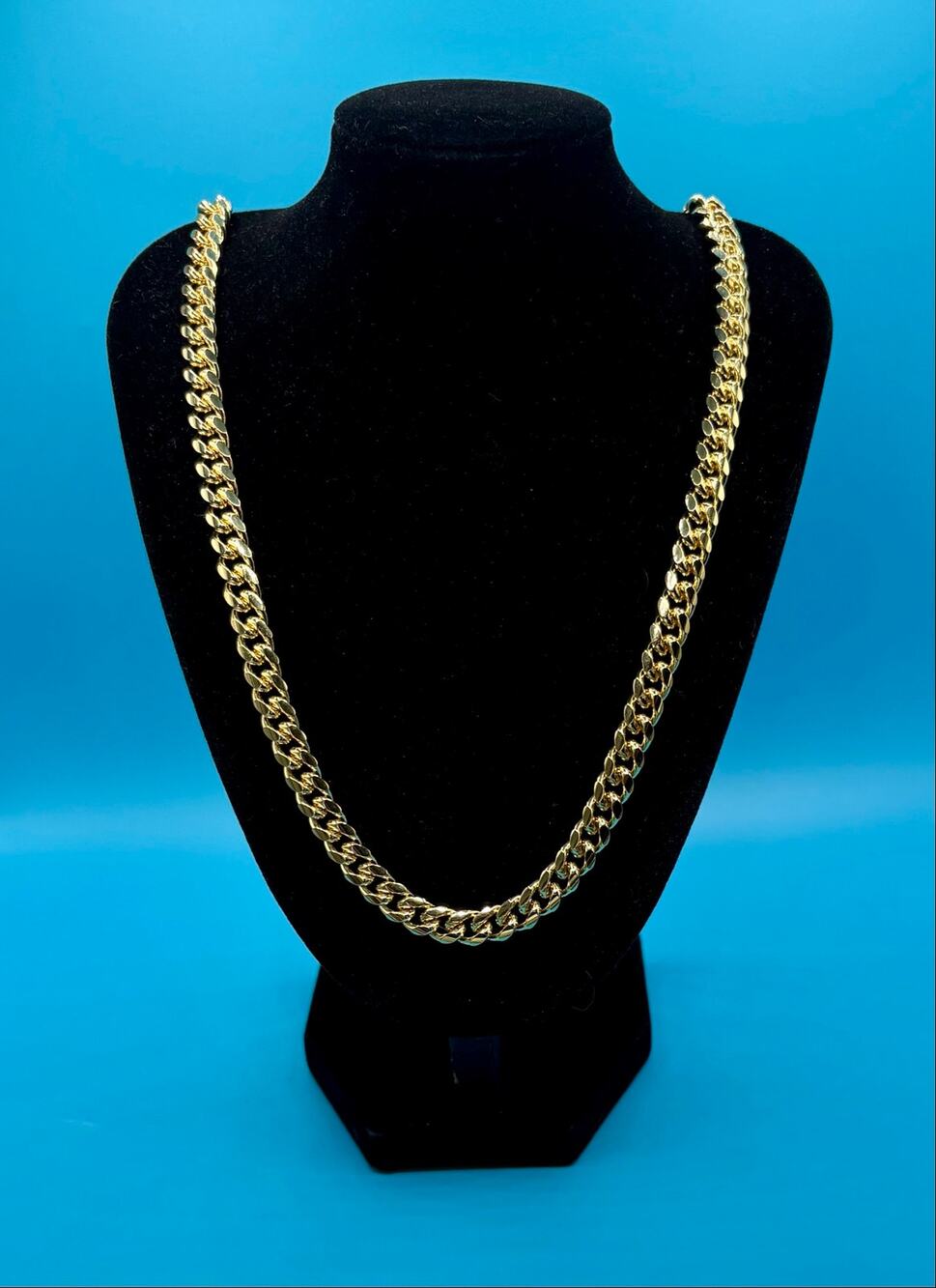 New 14K Gold Filled 8mm Cuban Chain Necklace - 23 Inch